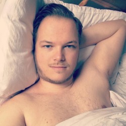 joswezenberg:  Good morning to all you pretty puppies out there ❤️   (Or whatever the fuck you identify as) (at Cambridge, Cambridgeshire)