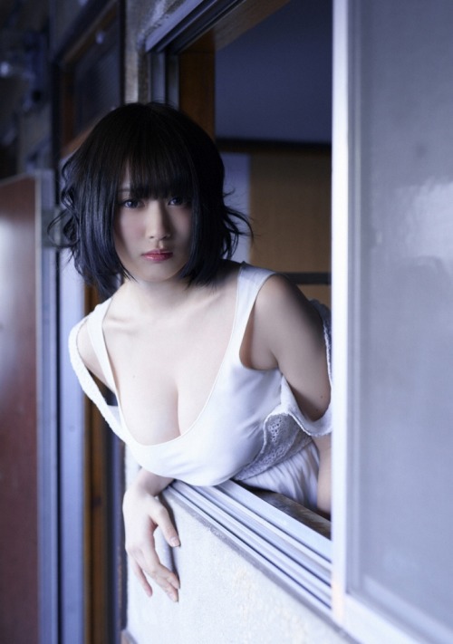 zhangfeng555:  (via 御伽ねこむ — girlimg_photos_images_girls_女優_太もも_美脚_清純_着衣_黒タイツ_生足_M字_ソックス_尻_パンツ_