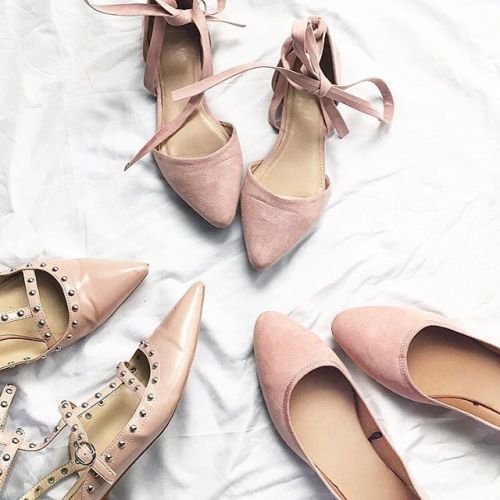 Pink flats are a necessity for Spring and I’ve linked a few options here @liketoknow.it http:/