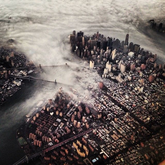 bobbycaputo:  newsweek:  Okay, THIS Is The New King Of The Fog Photos (Gothamist) 