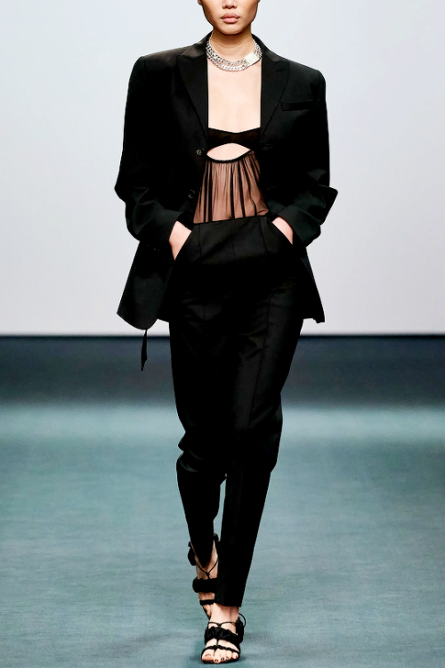 fashion-runways: NENSI DOJAKA Fall/Winter RTW 2022 (part 1)if you want to support this blog consider