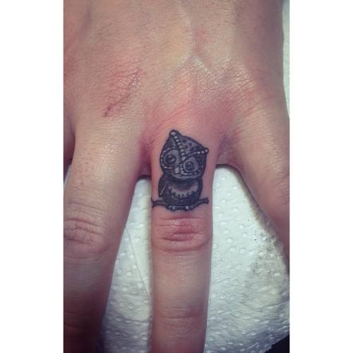 If small tattoos are more your thing this tiny OVO owl symbol is your  perfect  Capital XTRA