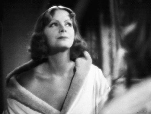 nitratediva:  Greta Garbo in Mata Hari (1931).
