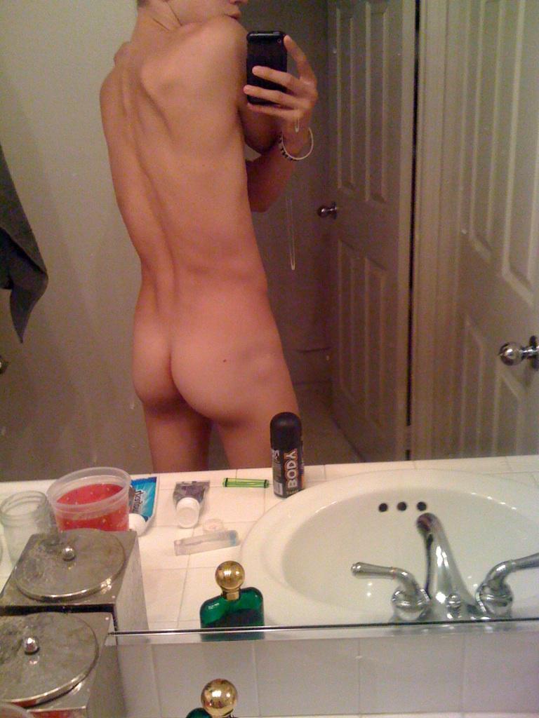BOYS BONERS AND CUM has more than 159,000 followers