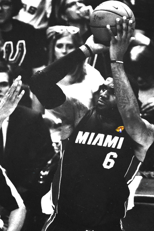 whitehot-heat:  35 Points and 10 Rebounds!