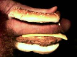 fooddicks:  i found this on omgblog.. they claim it is John Barrowman’s penis