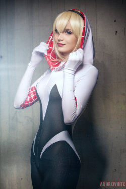 cosmicgalaktus:  Spider Gwen Cosplay by andrewhitc