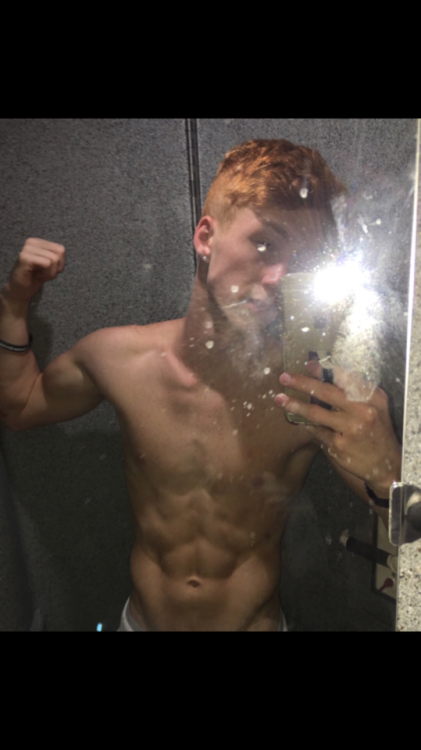 dbfair2: hotguysofthenet:God above Hot ginger