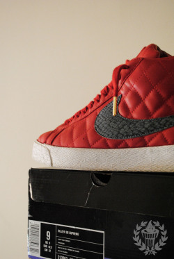 sxleless:  Nike SB Supreme Blazers Red 