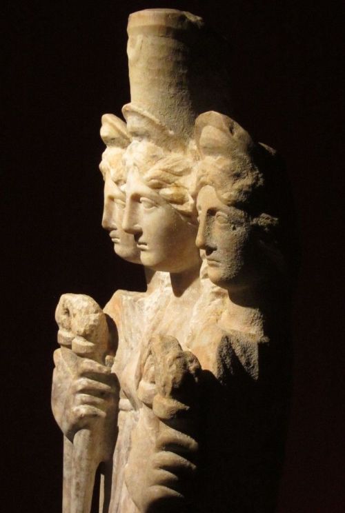 art-witches: Hecate, 3rd century CE, Antalya Museum, Turkey(via Pinterest)