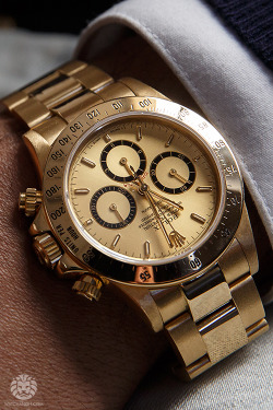 watchanish:  Rolex Daytona. Offered at the Christie’s auction on November 10.More of our footage at WatchAnish.com.