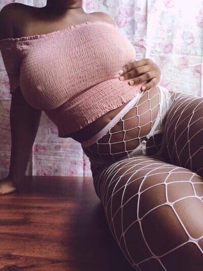 princess-hunni:  anyone feel like sinning? 😘✨do not interact if u are under