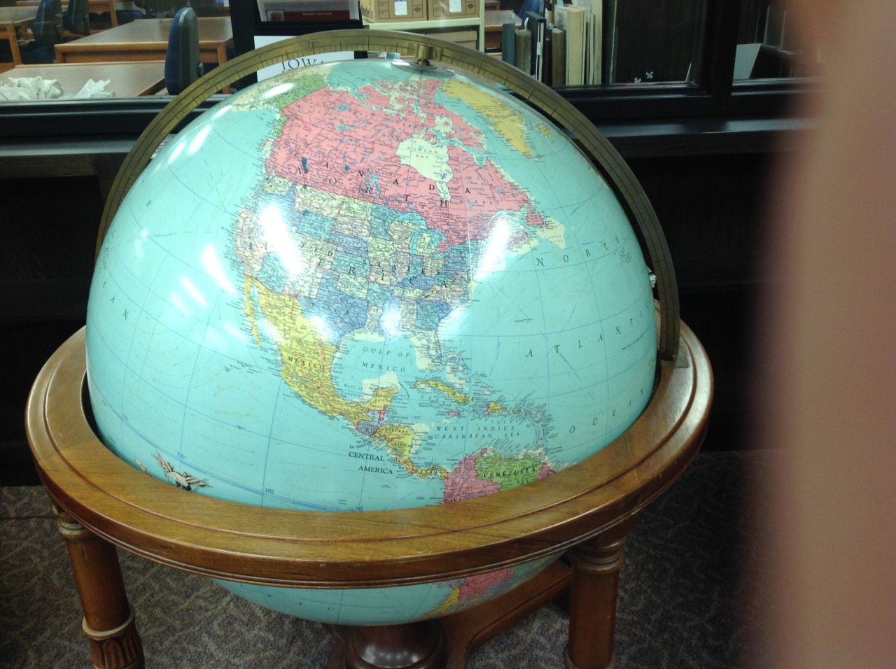 uimapcoll:  uispeccoll:  Globes, Globes, Globes!  We’ve all had globes on the
