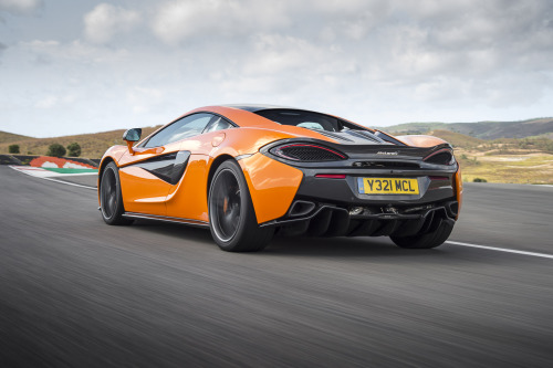 itcars:  570S Coupé: The First New McLaren Sports Series Model The McLaren 570S Coupé is the first – and highest powered – model launched in the recently announced Sports Series. Following its global debut at the New York International Auto Show