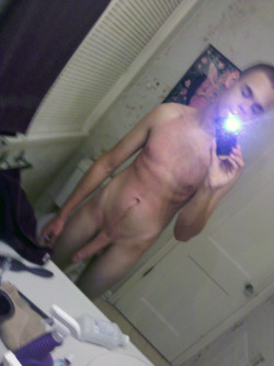 nudeselfshots-blackmen.tumblr.com post 52103894329