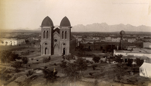 Church in Las Cruces, New MexicoPhotographer: J.R. RiddleDate: 1886 - 1888?Negative Number: 076113