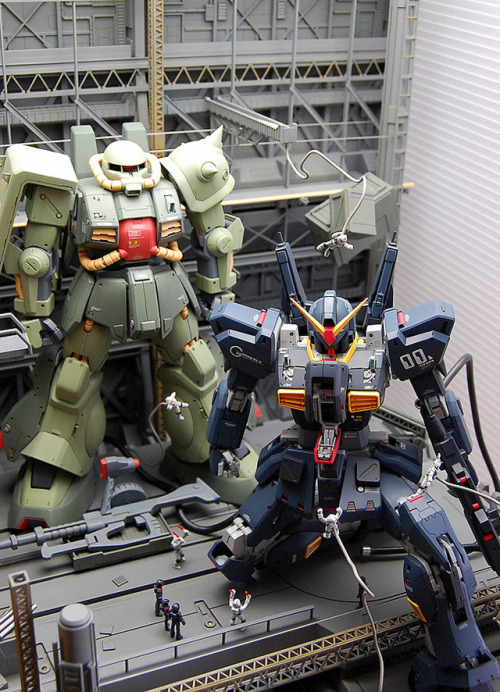 rx-79bluedestiny: Gunpla Diorama: MG RX-178 Gundam Mk 2 Ver. 2.0 + MG RMS-106 Hizack Custom + Mechan
