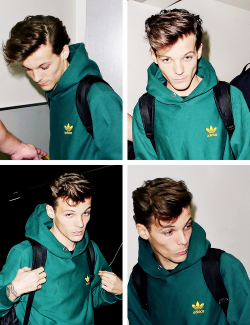 louisalert:  Louis at LAX 23/11/14 