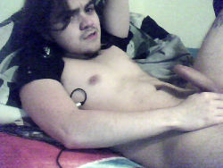 gaygeeksnsfw:  Oops. :P