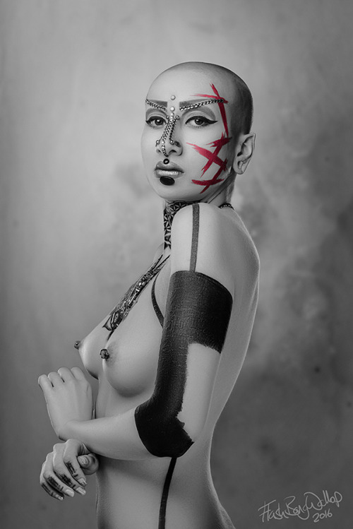 maliciousmimilicious:Flash Bang Wallop Such a beauty!