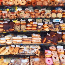 kalxskirata:  chubbyem:  bcbeccabae:  merissa-a:  Camden market, London.  heaven?  Aaahhhhh! I’m going here soon ^_^  Dear god 