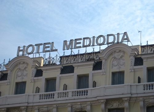 Hotel Mediodia, Cerca del Museo Reino Sofia, el Prado, y el Cortes, Atocha, Madrid, 2011.Could be tr