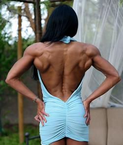 loveoffemalemuscle:  Heather Grace