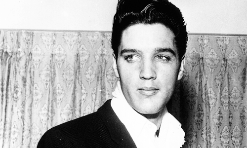 vinceveretts:  Elvis in his hotelroom in Miami, March 22, 1960. 