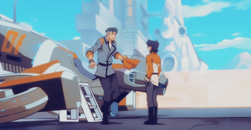 fudayk:Please look at Shiro stepping down from the ladder