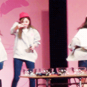 mintchus:  when apink plays games… [x]