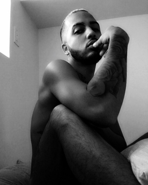 guillermoraw:  https://onlyfans.com/rawafterdark