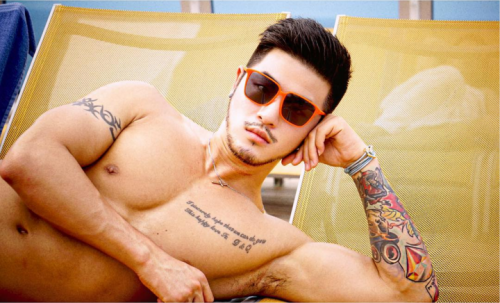 melaninmuscle:HARRY LAWESDY
