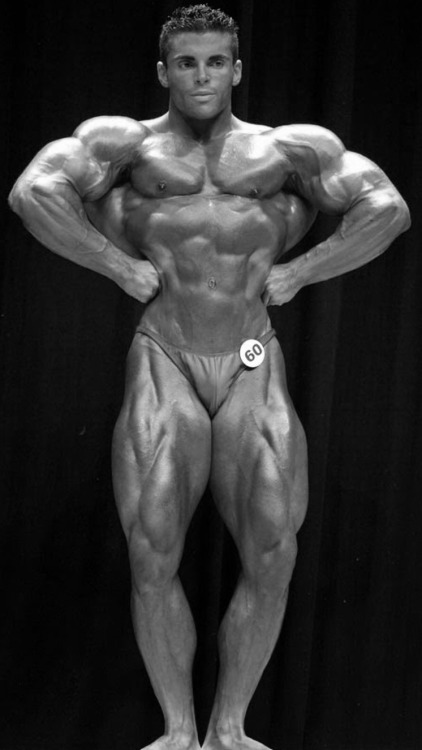 ultraclassicbodybuilders:  Chris Jalali 