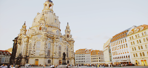 inthecoldlightofmorning:  Frauenkirche in Dresden, Germany x 