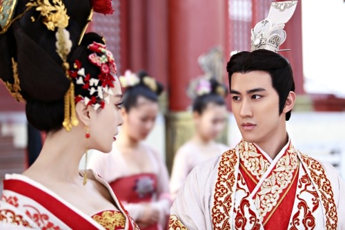  xxxshakespearexxx:The Empress of China 武则天 Wu ZetianFan Bing Bing 范冰冰 @ Aarif 李治廷http://www.ancient