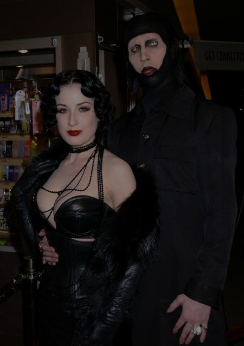 superfuckbabe: Dita Von Teese and Marilyn Manson