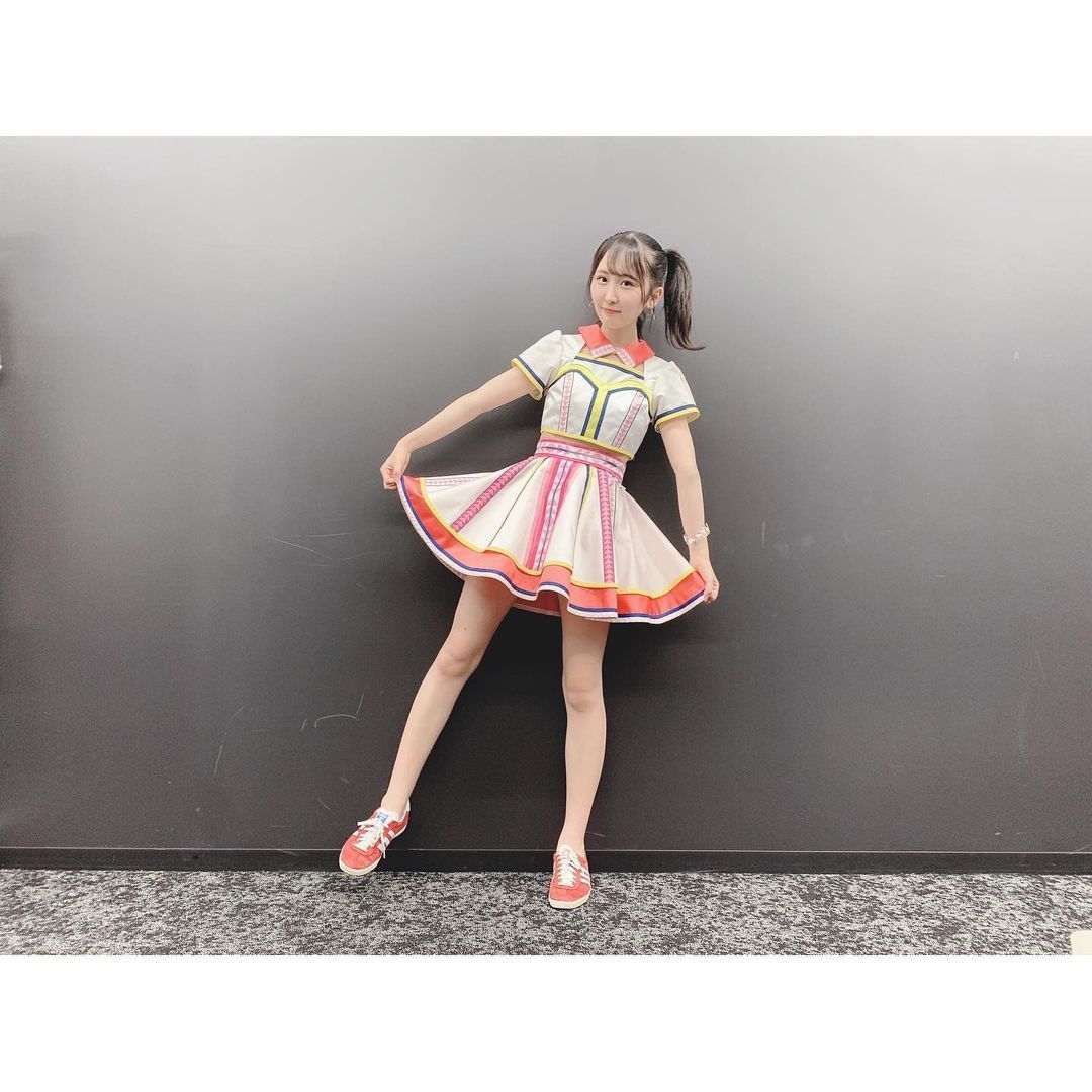 Moezine 山邊歩夢 ビタミンカラーでとってもかわいい衣装 Akb48 衣装 Moezine 山邊歩夢 ビタミンカラーでとってもかわいい衣装 Akb48 衣装