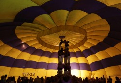 newmuseum:    Barcelona-based artist Jordi Enrich Jorba will deconstruct and repurpose inoperative hot-air balloons inside The Aula at the Basilica at St. Patrick’s Old Cathedral (268 Mulberry Street).Jorba presents this project as part of the Aula