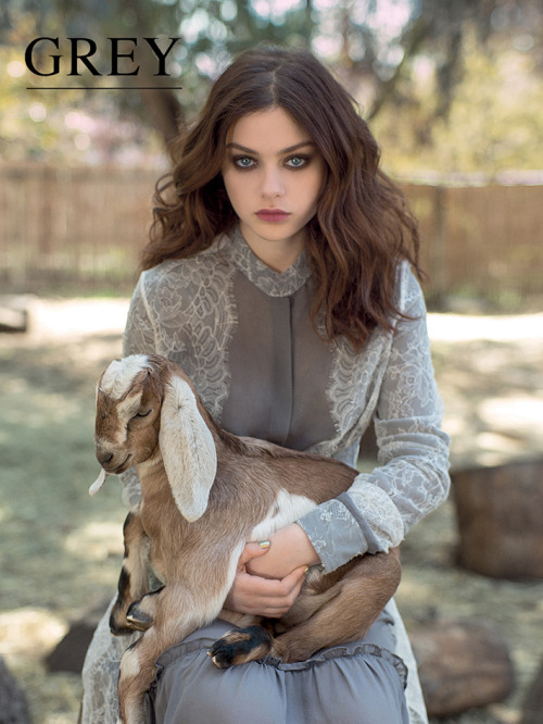 Sex thewallgroup:  Odeya Rush photographed by pictures