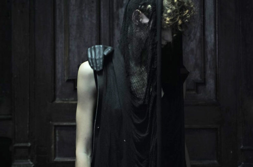 cubebreaker:  Kiev-based designer Konstantin Kofta created these wearable accessories which mimic the human anatomy in freakishly cool, creative ways.