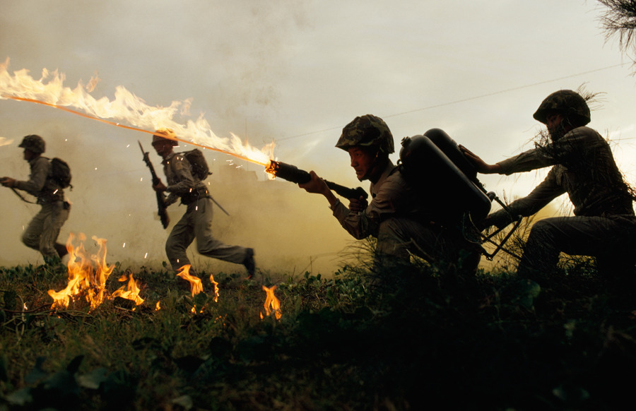 jesuisperdu:  natgeofound:  Marine infantry in Taiwan practice using flame throwers