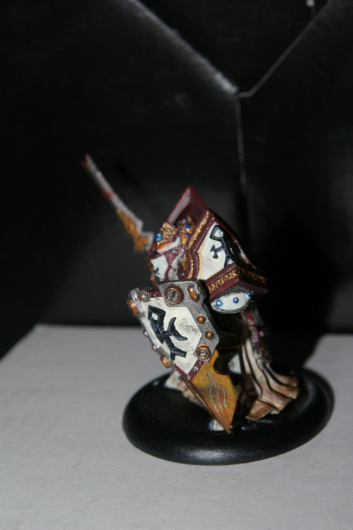 As I promised, here’s Marcuss, fully painted (his base is not finished - shame on me!) and ready to 