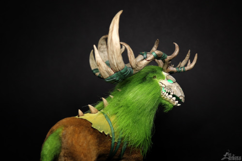 Kul Tiran Druid (World of Warcraft) Height : 25 cm (9,8 inch)Length: 22 cm (8,7  inch) Width:  12 cm
