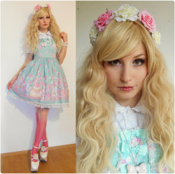 ophelia-violetta:  Mi Alright (by Rabbit Heart)Sweet Lolita outfit for April meet-up in Nürnberg ♥ The topic was flowers and pastel colours 