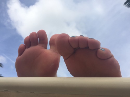 Foot Adventures of Linka