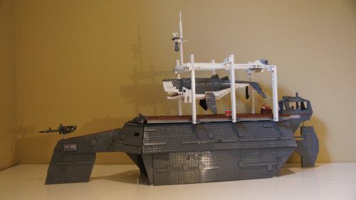 TheWhaleOilKing displays the great lengths he went in creating a custom Whale Oil Trawler from Lego blocks.
See many more in his gallery here.