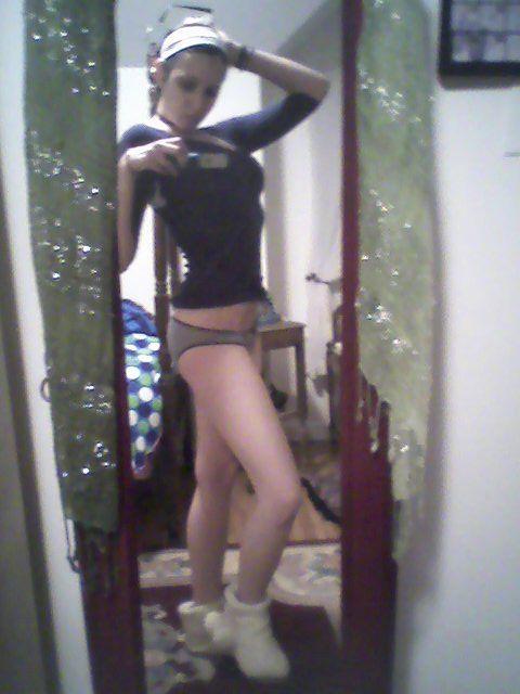 mymarinemindpart2:  Sexy Military GF pt 1