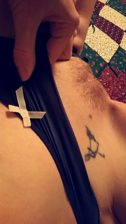 fun-4-us:  Finally Fucking Friday…