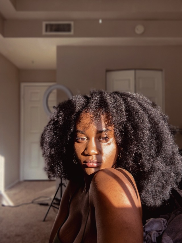 wordtorae:She’s from the jungle. 