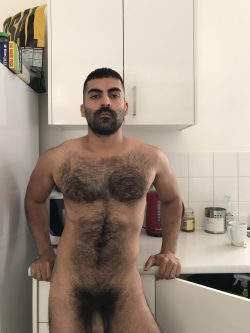 sweatyhairylickable:  http://sweatyhairylickable.tumblr.com for more hairy sweaty dudes!   